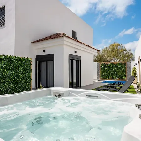 Luxury Libellile Villa *