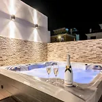 Willa Luxury Libellile *